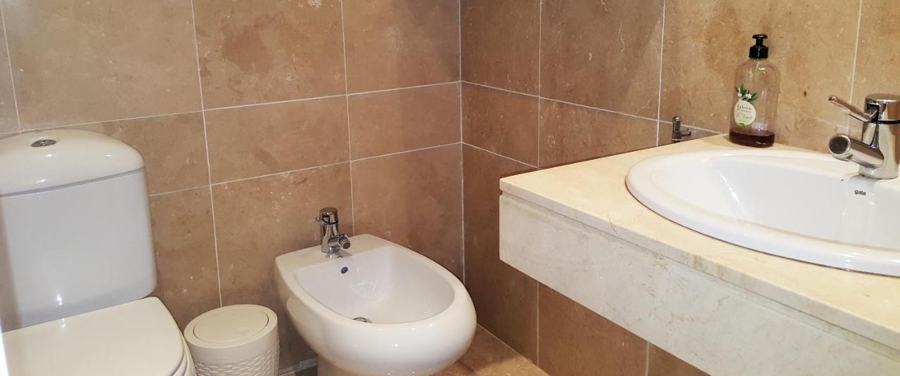 Apartamento 409 Marina Real Puerto De La Duquesa Playa Manilva Kültér fotó