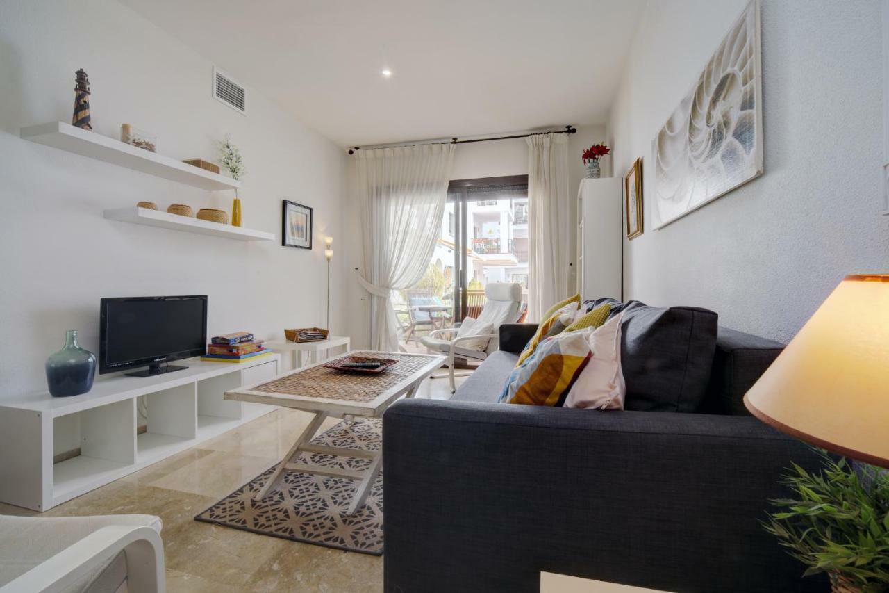 Apartamento 409 Marina Real Puerto De La Duquesa Playa Manilva Kültér fotó